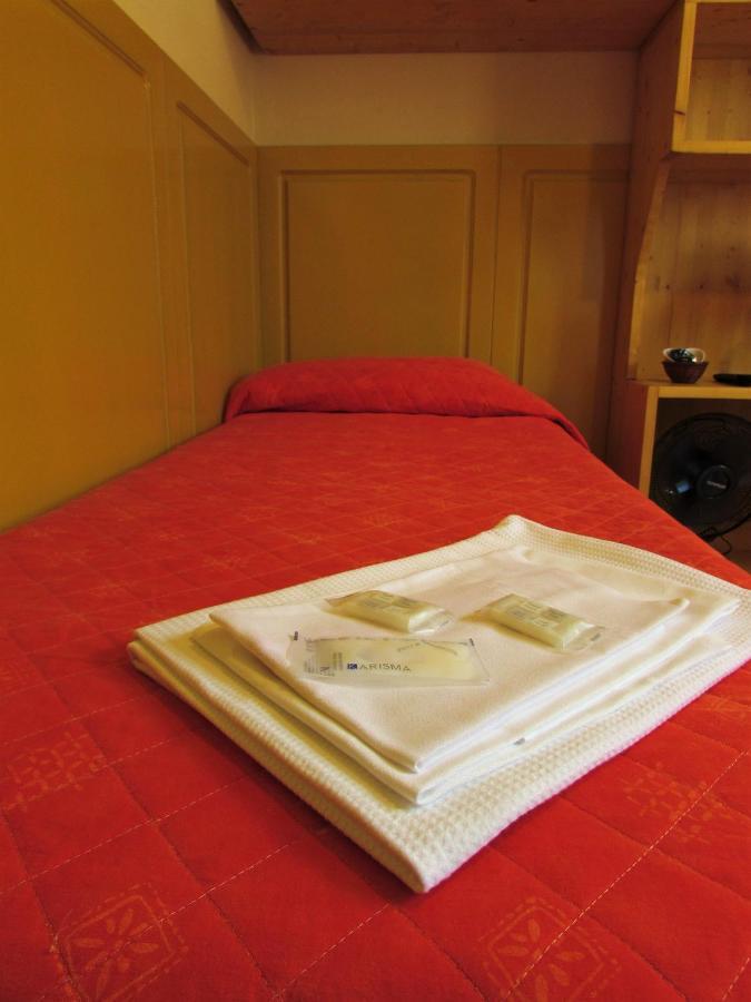 Albergo Ristorante La Rocca Firenzuola Extérieur photo